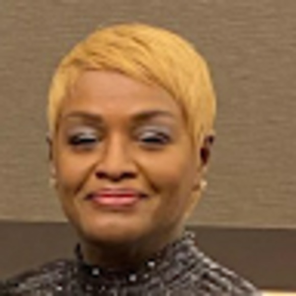 Meet your Posher, Alice - Picture 1 of 1